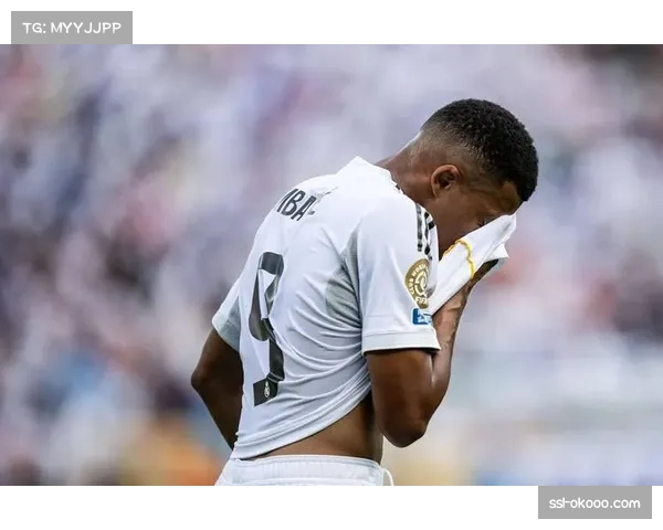 贝林厄姆在皇马大胜中触球超八十次 成欧冠战术白皮书关键案例